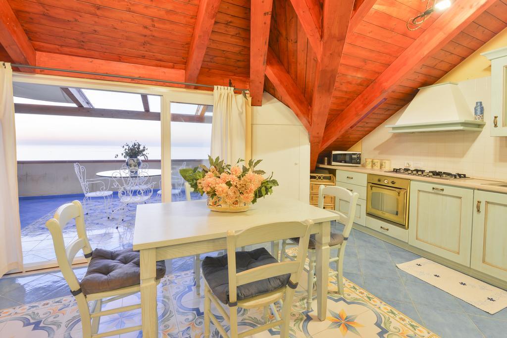 Villa Elaia Santa Maria di Castellabate Værelse billede